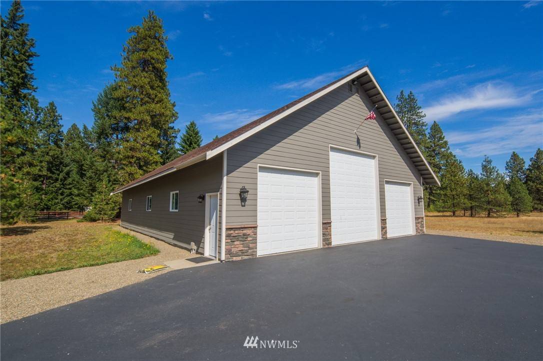 Cle Elum, WA 98922,1150 Old Cedars RD