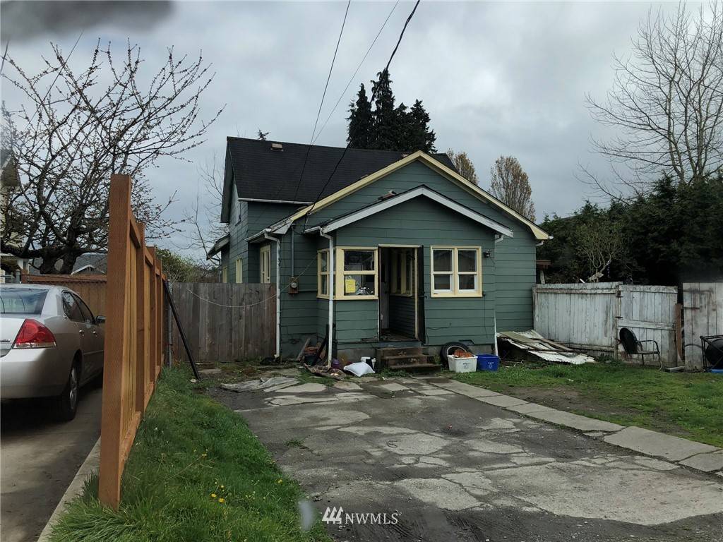 Everett, WA 98201,2222 Baker AVE