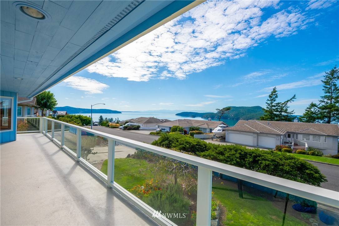 Anacortes, WA 98221,2305 Highland DR