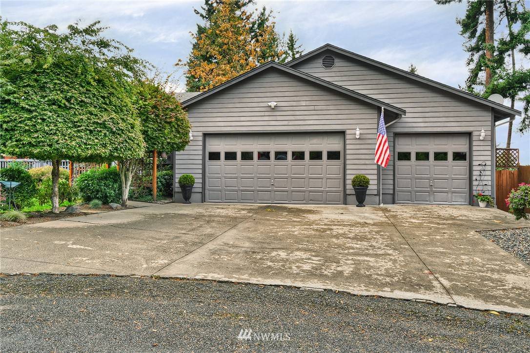 Lake Tapps, WA 98391,3702 166th Avenue Ct E