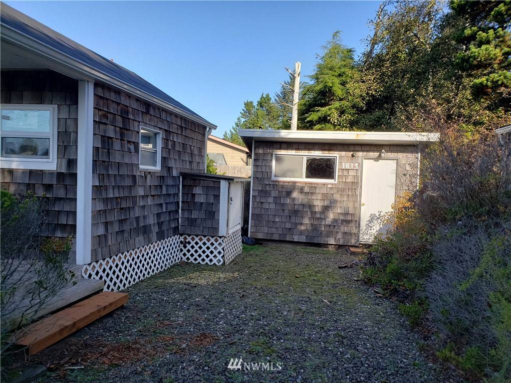 Ocean Park, WA 98640,1813 262nd LN