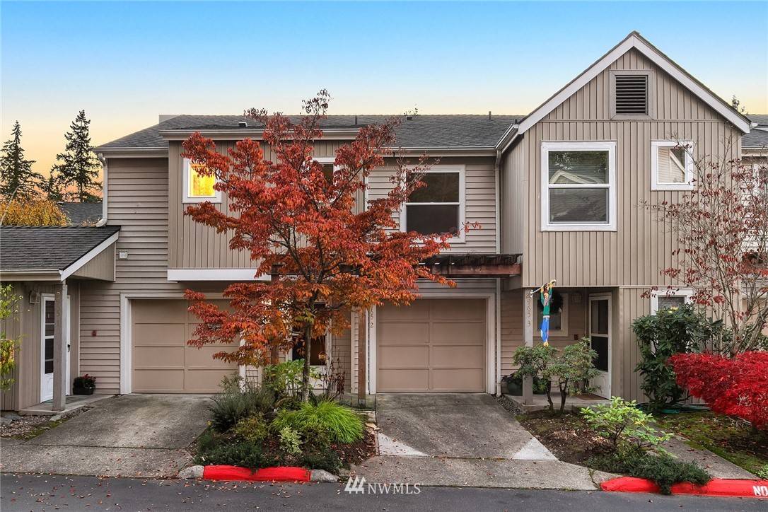 Bellevue, WA 98007,2965 142nd PL SE #D2