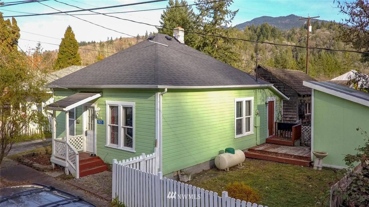 Concrete, WA 98237,7475 Mill Ave