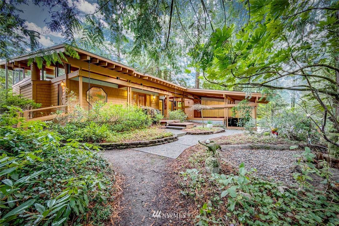 Bainbridge Island, WA 98110,11050 Hart LN NE