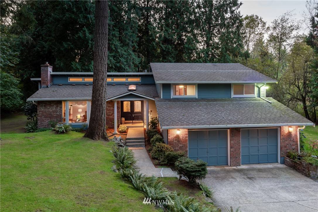 Sammamish, WA 98075,3733 221st AVE SE