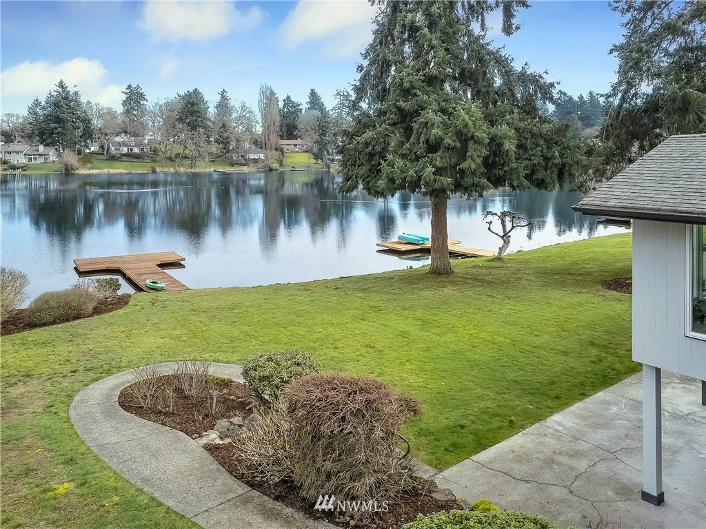 Lakewood, WA 98498,8925 Lake Steilacoom Point RD SW