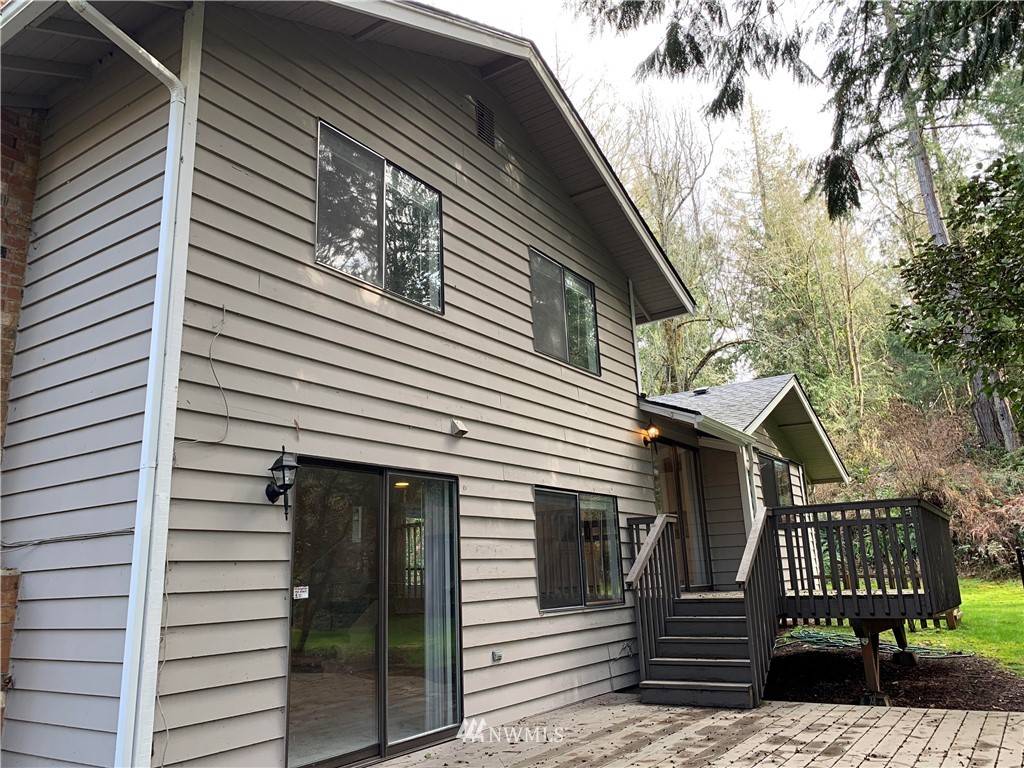 Bainbridge Island, WA 98110,6145 Harbor Crest DR NE