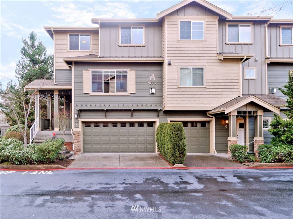 Renton, WA 98059,4651 NE 3rd CT #A1
