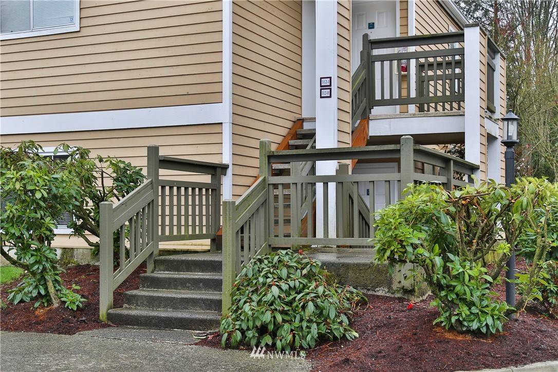 Mukilteo, WA 98275,5300 Harbour Pointe BLVD #312H