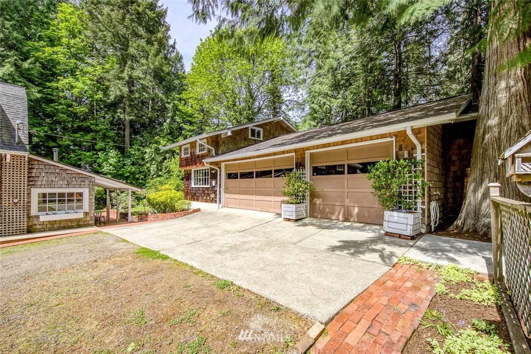 Bainbridge Island, WA 98110,7453 Day RD W