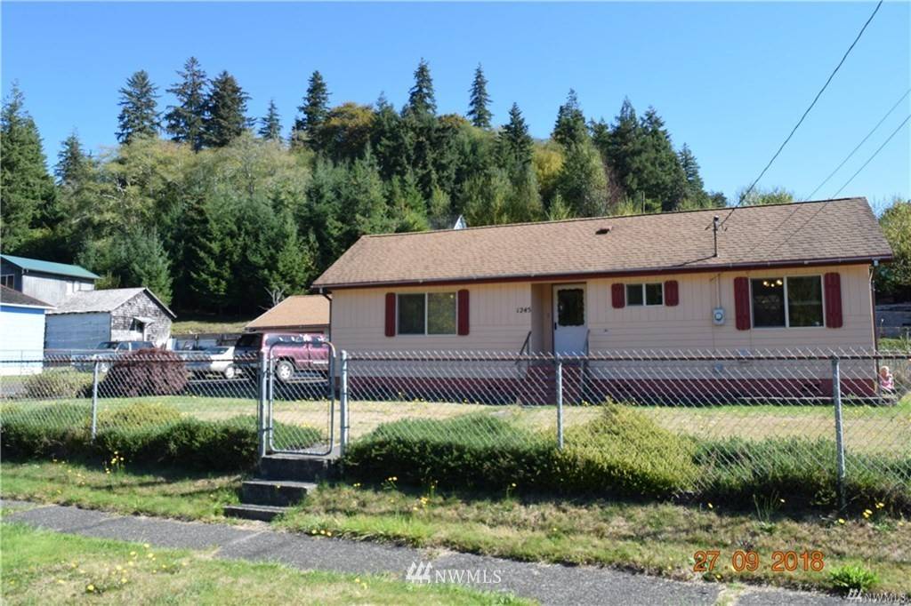 Raymond, WA 98577,1245 Larch ST