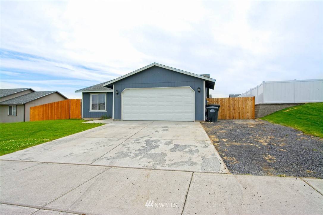 Moses Lake, WA 98837,1321 W Electra ST