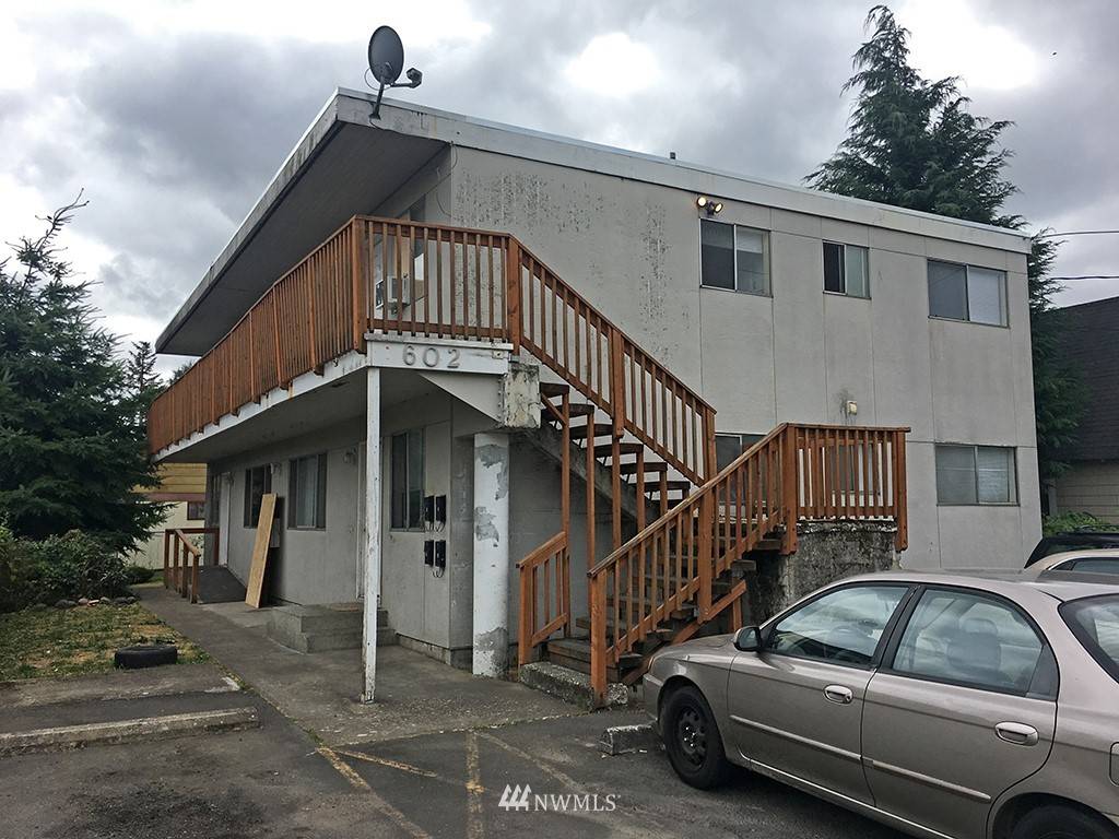 Kelso, WA 98626,602 S 6th AVE