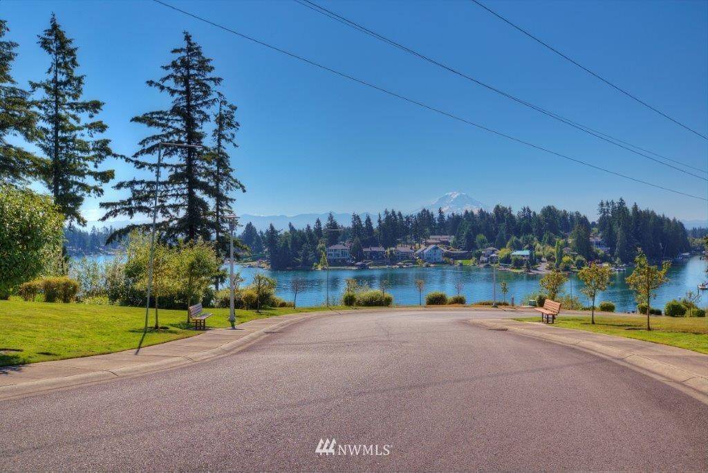 Lake Tapps, WA 98391,17715 16th Street Ct E