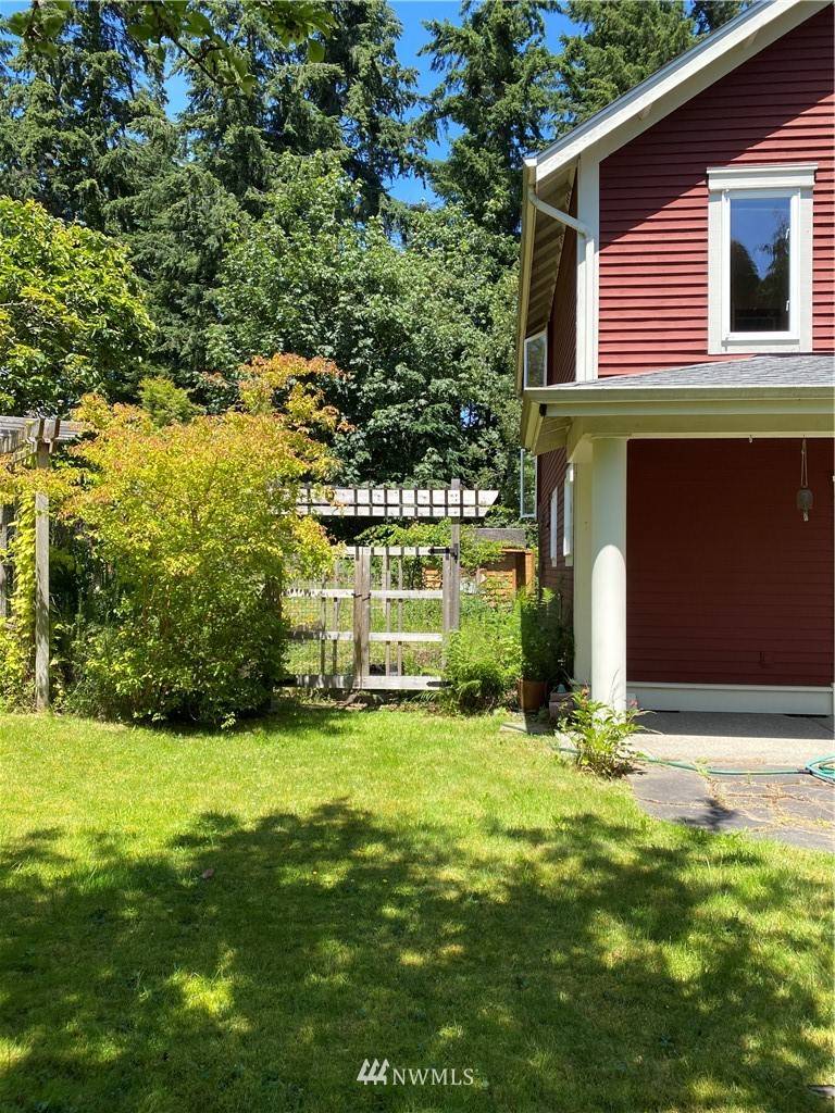 Bainbridge Island, WA 98110,12705 Sunrise DR NE