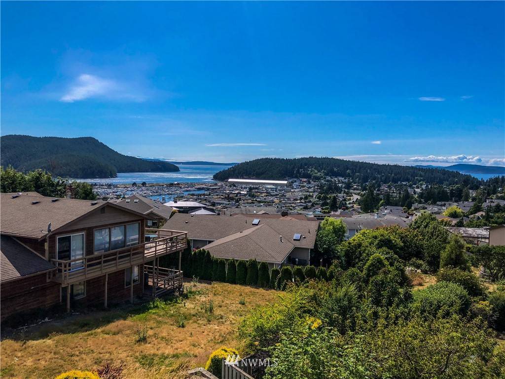 Anacortes, WA 98221,1812 Piper CIR