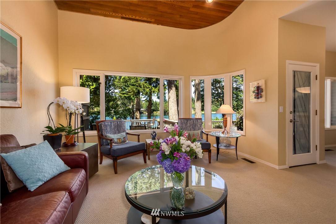 Bainbridge Island, WA 98110,1807 Eagle Harbor Lane