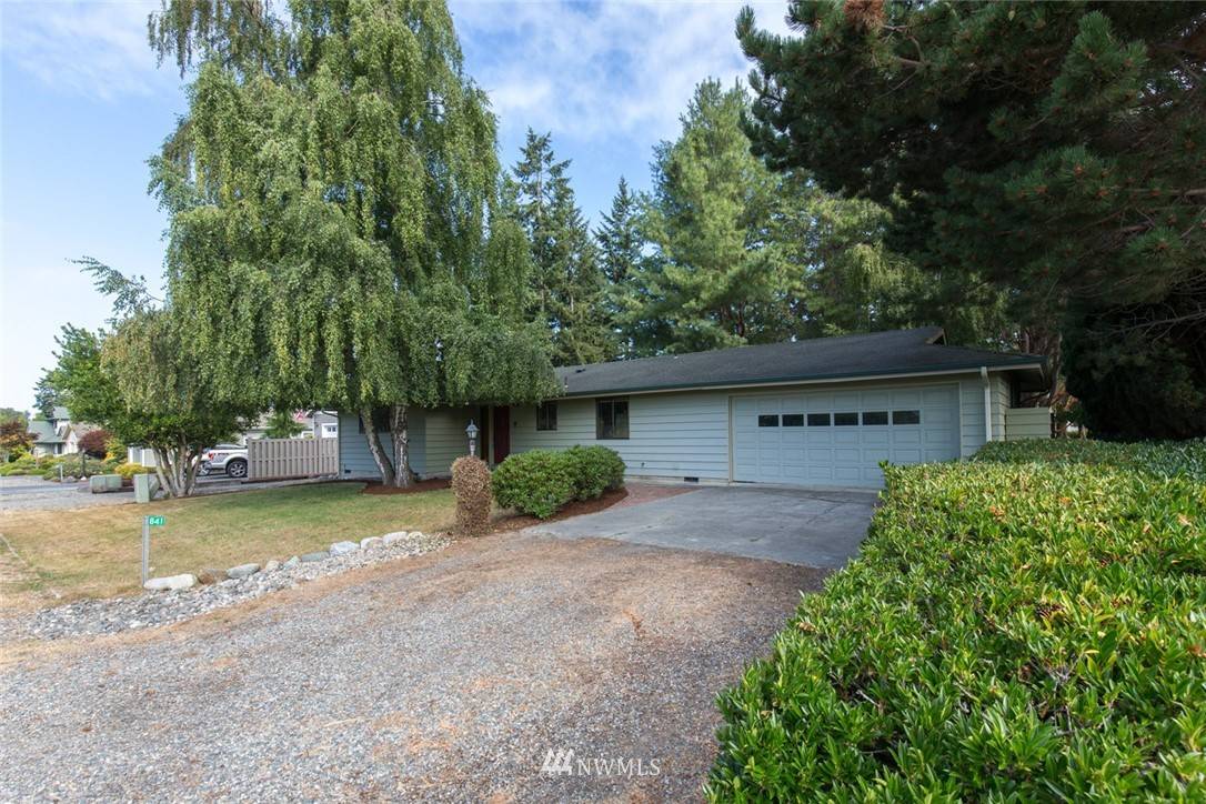 Sequim, WA 98382,841 Medsker RD