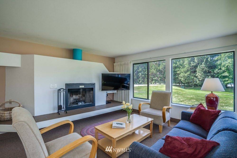 Manson, WA 98831,1 Tennis 658-H1