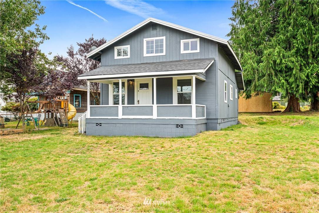 Raymond, WA 98577,2241 Henkle ST