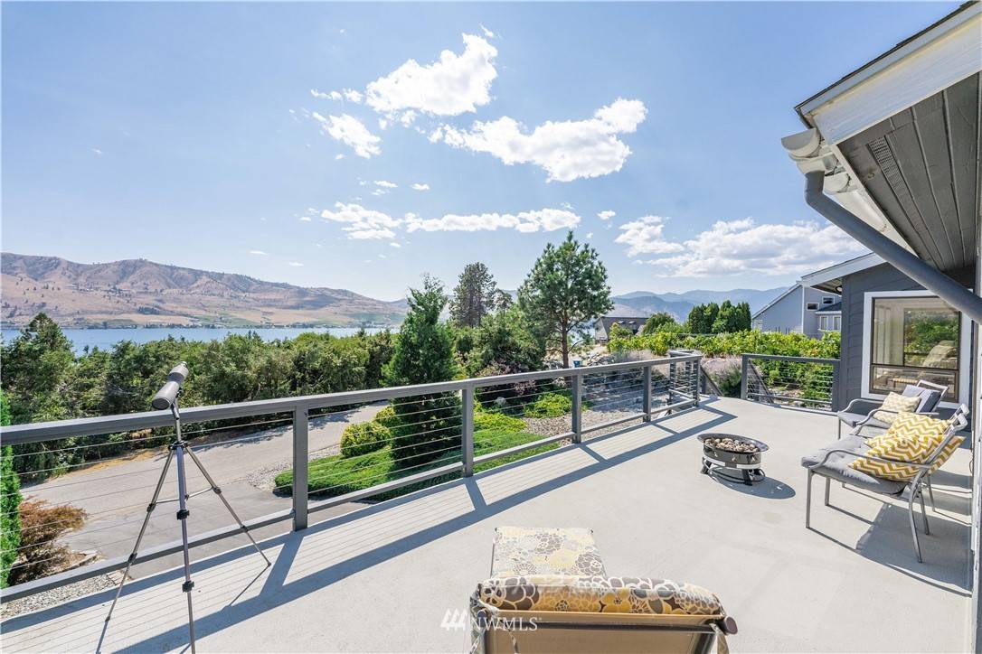 Chelan, WA 98816,104 Riviera PL