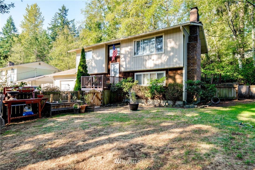 Port Orchard, WA 98367,13700 Creek View DR SW