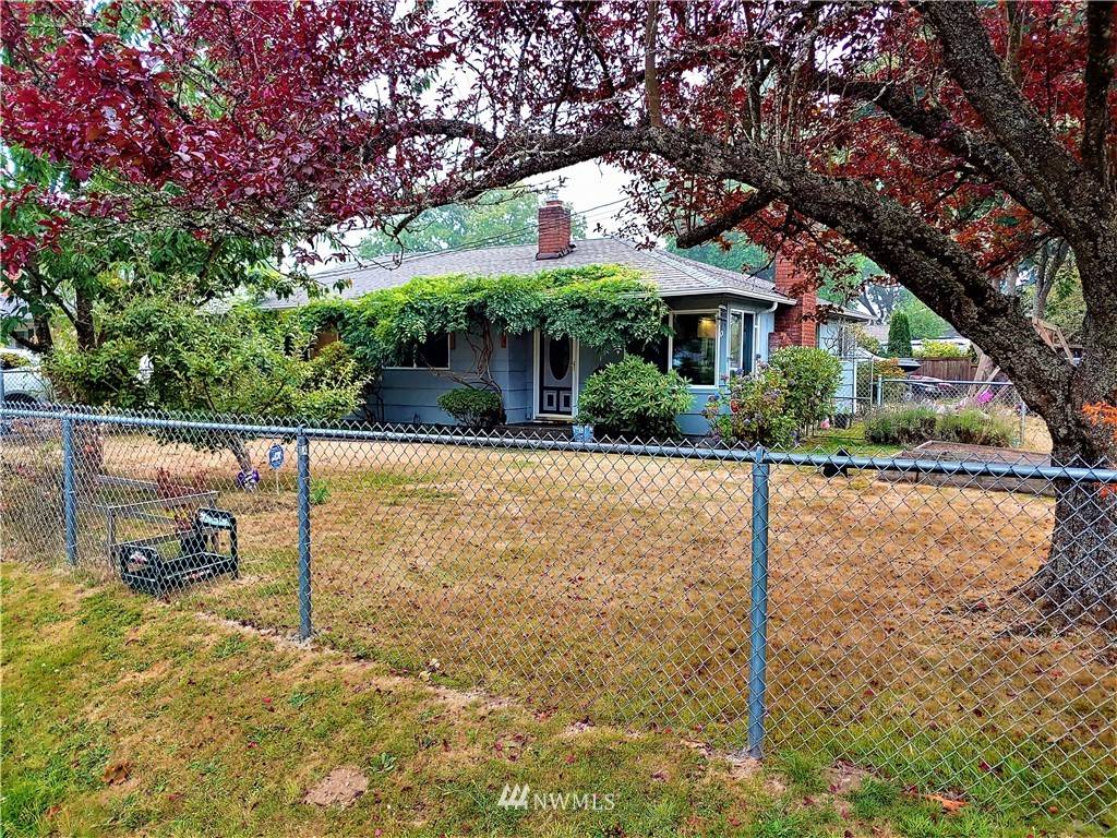 Edmonds, WA 98020,22408 97th AVE W