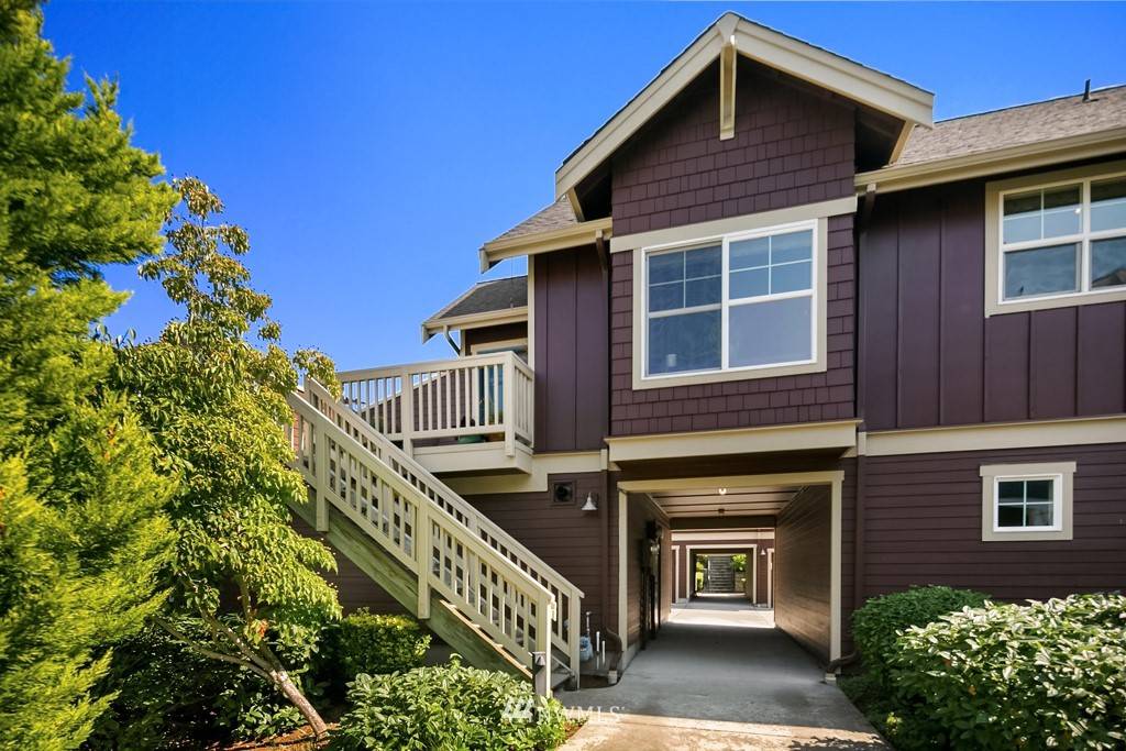 Issaquah, WA 98029,1880 NE Kenyon CT