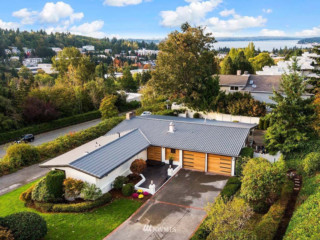 Mercer Island, WA 98040,3414 81st PL SE