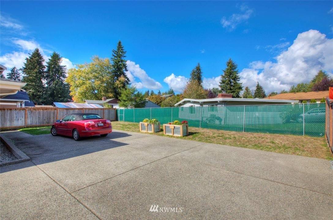 Seatac, WA 98188,4346 S 168th LN