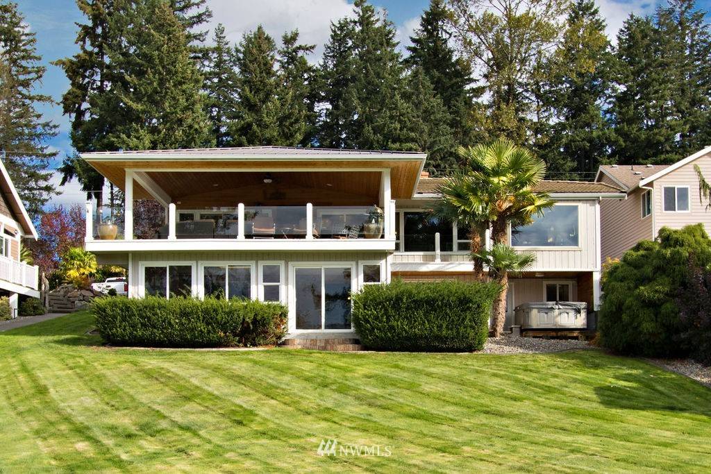 Lake Tapps, WA 98391,1008 184th Avenue Ct E