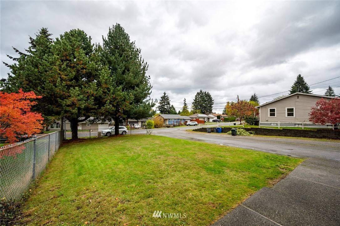 Seatac, WA 98188,3723 S 162nd ST