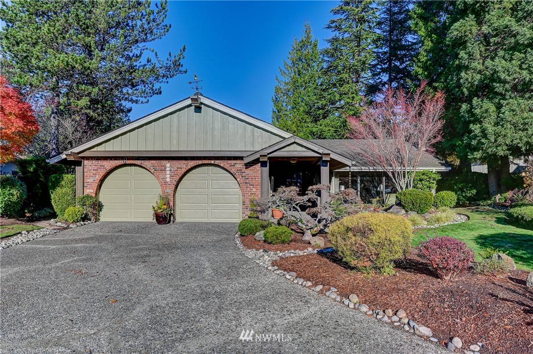 Bellevue, WA 98006,14004 SE 45th CT