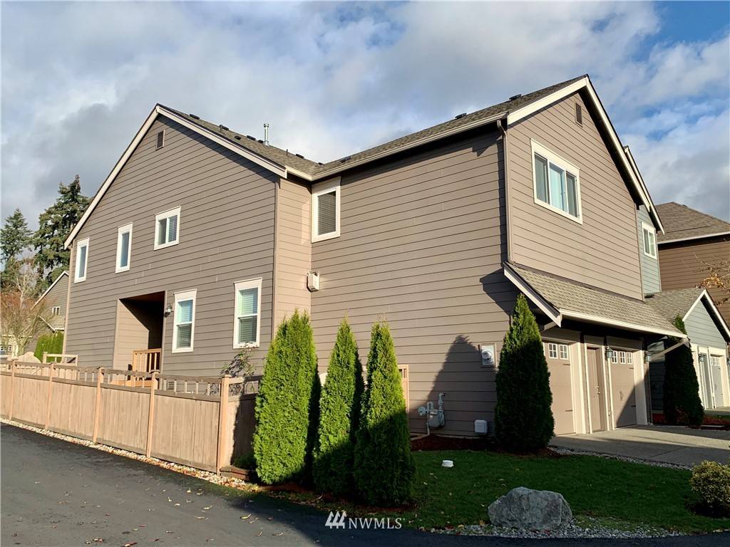 Renton, WA 98059,16213 SE 138th PL