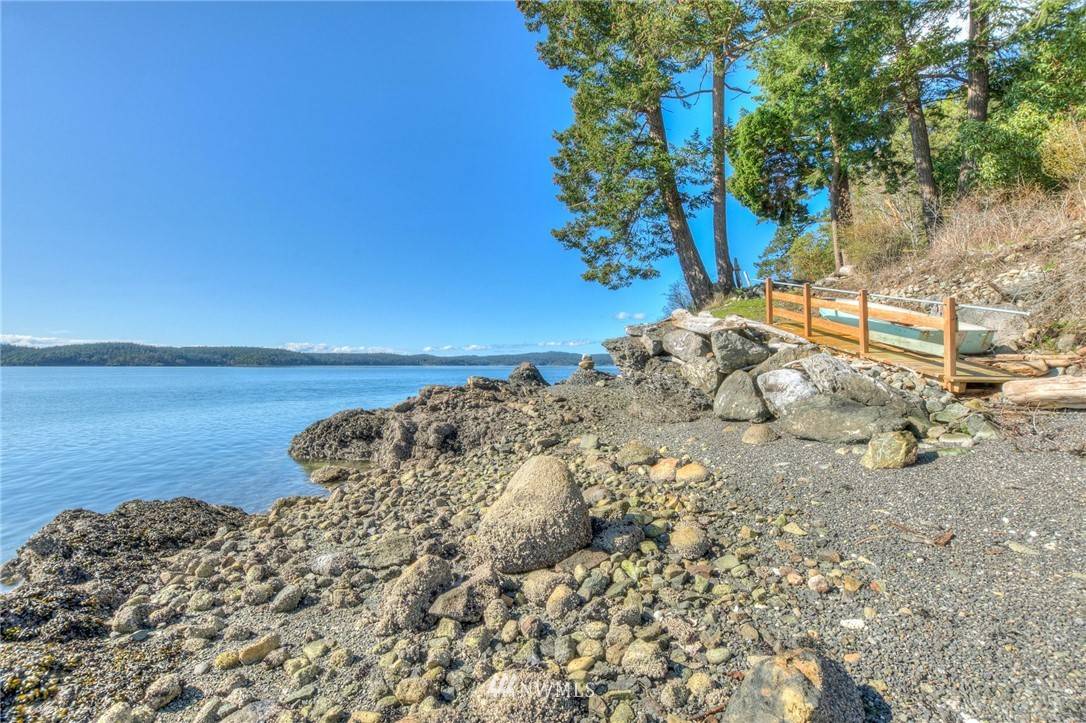 Orcas Island, WA 98245,7162 Orcas RD