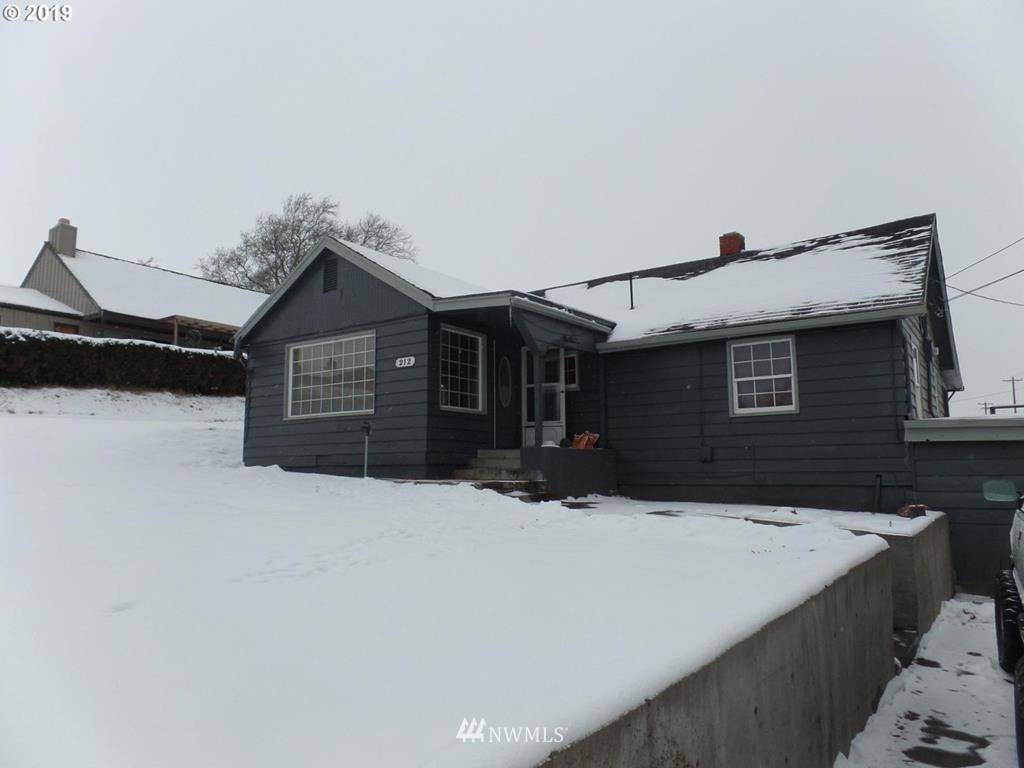 Milton-freewater, OR 97862,212 Balm AVE