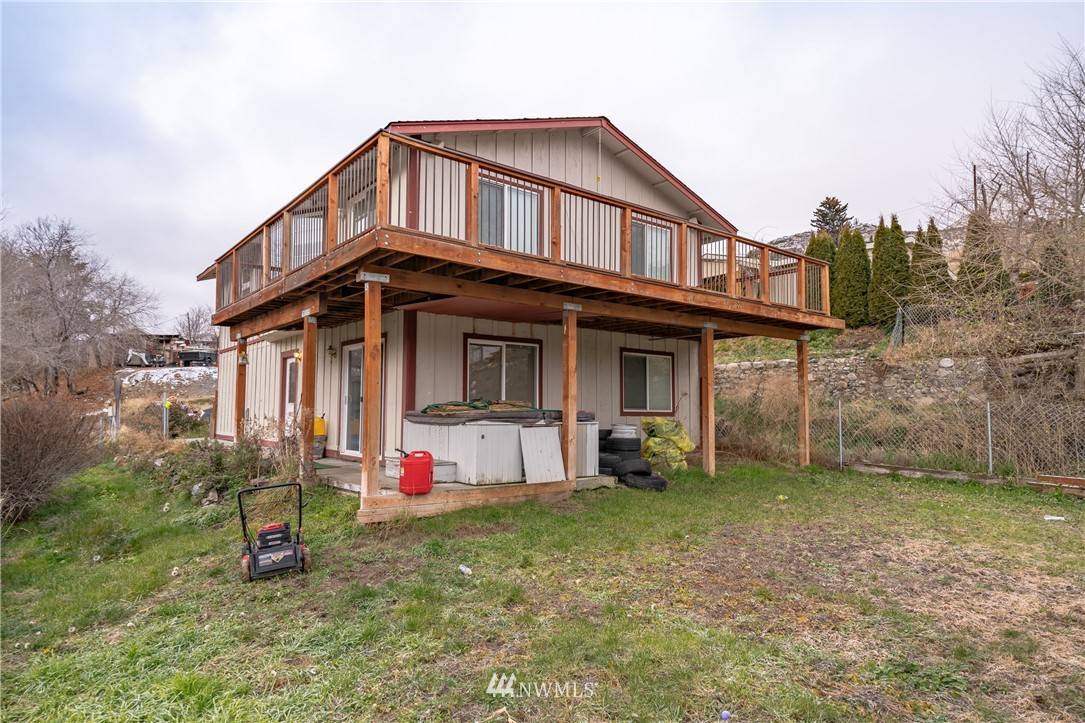 Chelan Falls, WA 98817,380 Chelan AVE