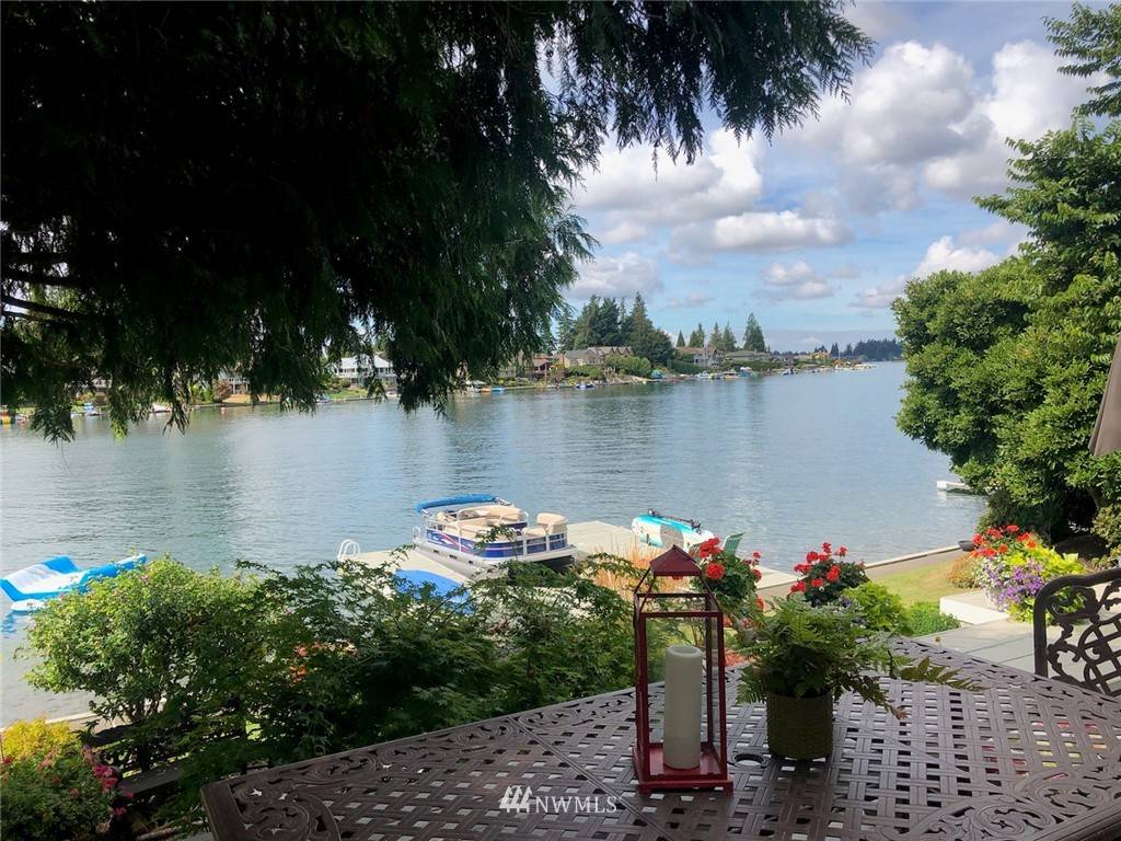 Lake Tapps, WA 98391,2816 202nd Avenue Ct East