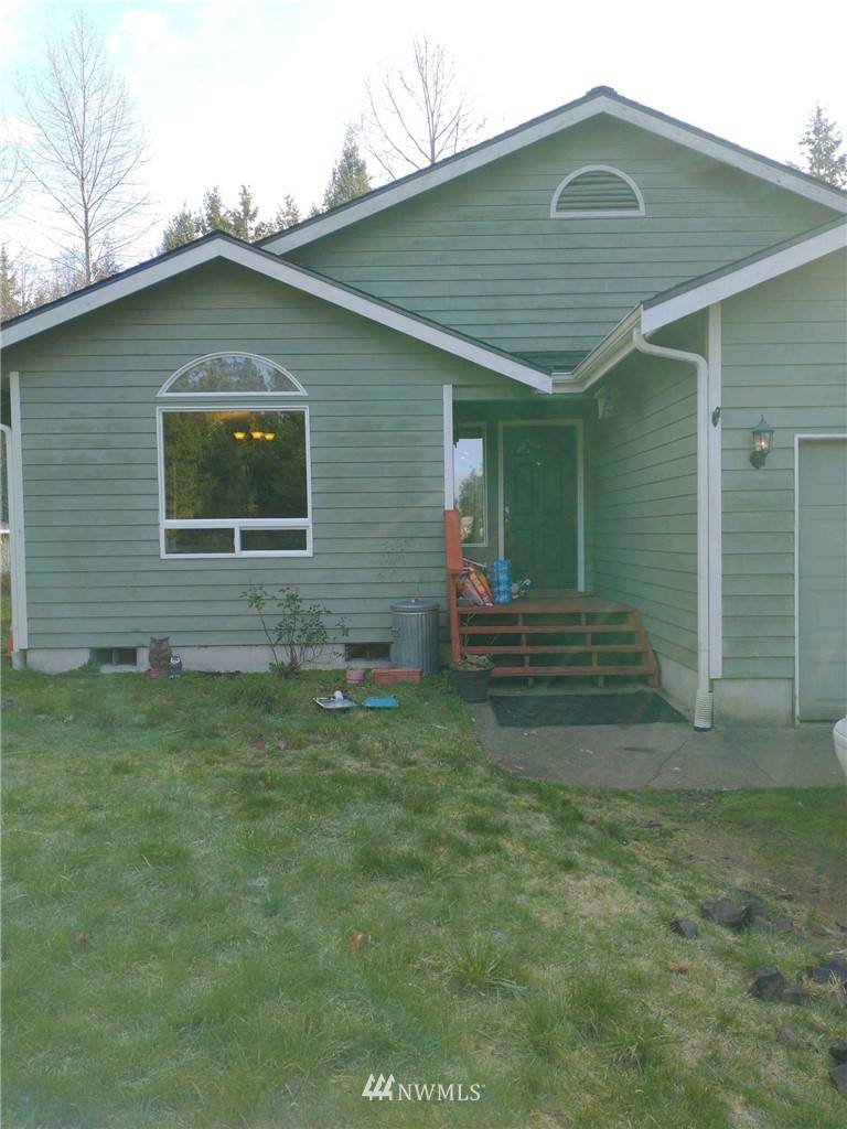 Belfair, WA 98528,690 E Trails End DR