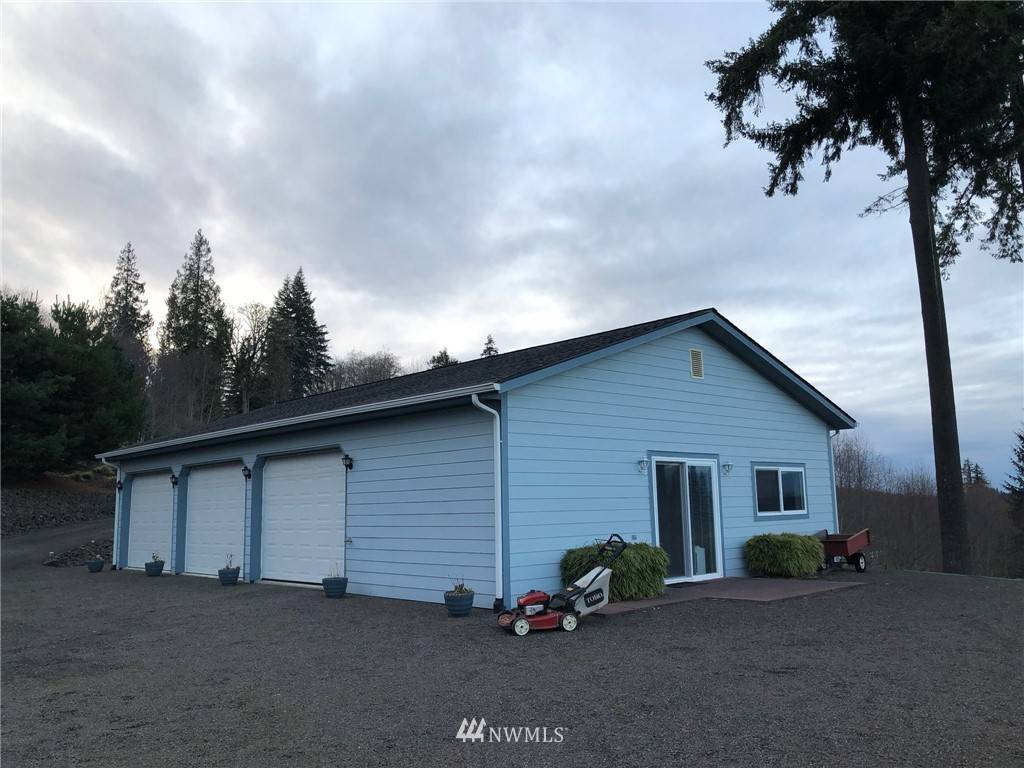 Mossyrock, WA 98564,201 -2 Tanglewood DR