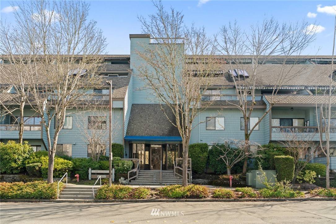 Mercer Island, WA 98040,3030 80th AVE SE #101