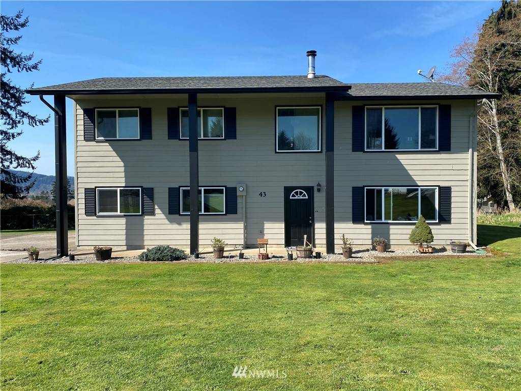 Cathlamet, WA 98612,43 Morgan DR