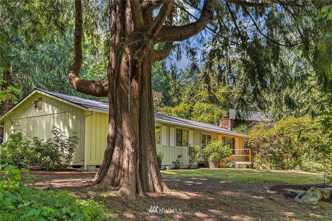 Bainbridge Island, WA 98110,10361 NE Sasquatch LN