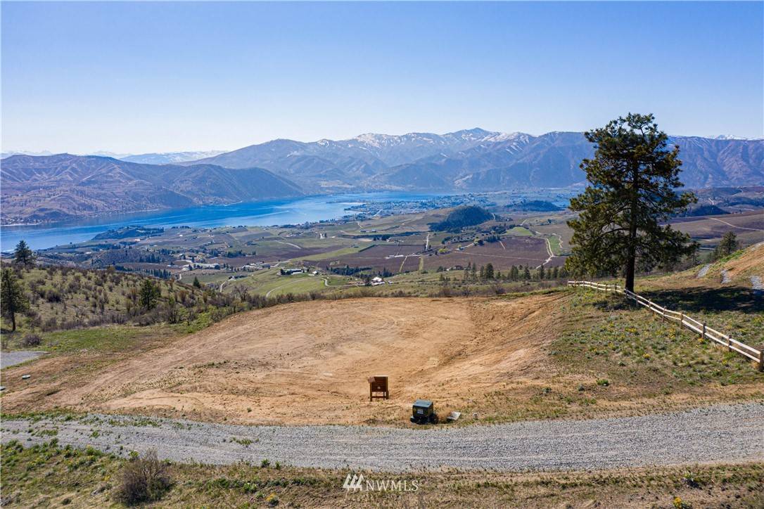 Chelan, WA 98816,0 Windy Ridge LN