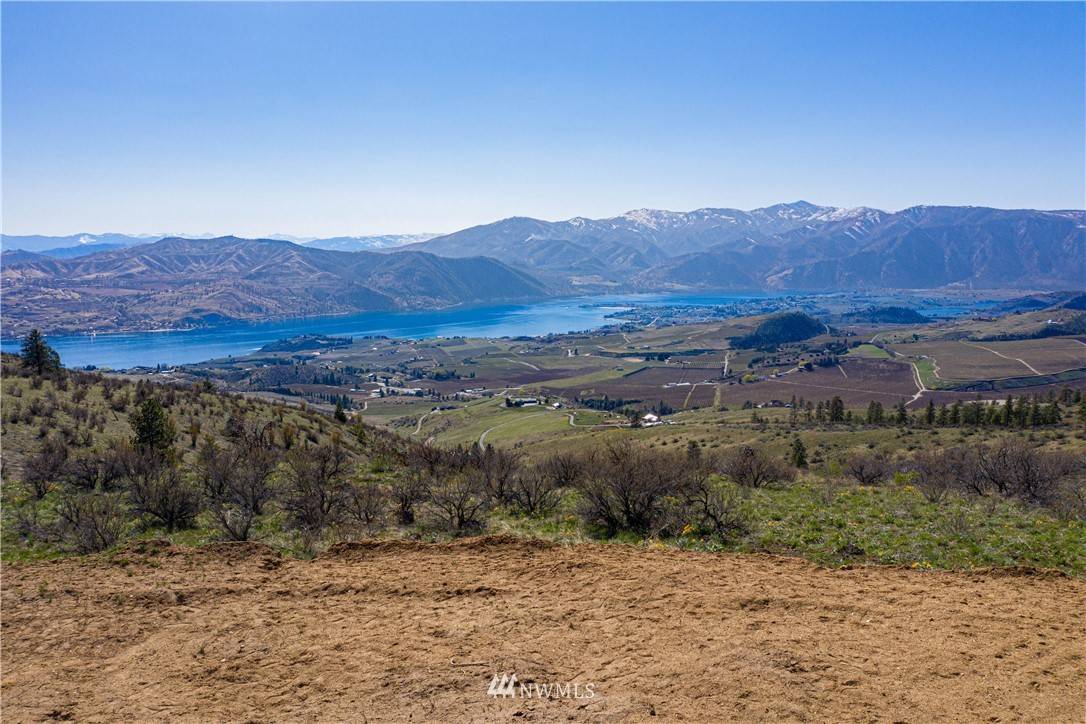 Chelan, WA 98816,0 Windy Ridge LN