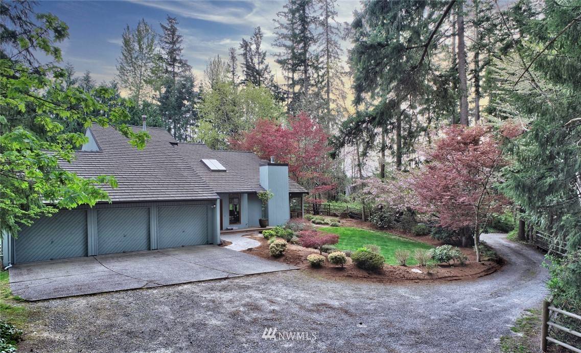 Sammamish, WA 98075,23221 SE 25th CT