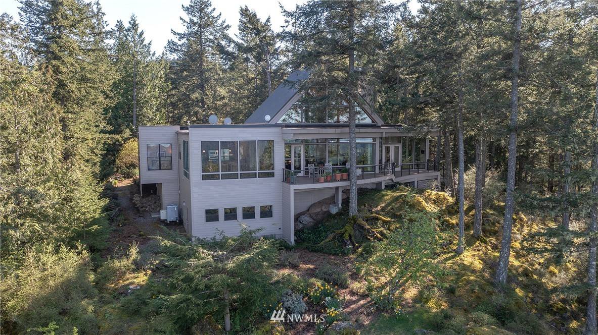 Orcas Island, WA 98245,749 Spring Hill Road