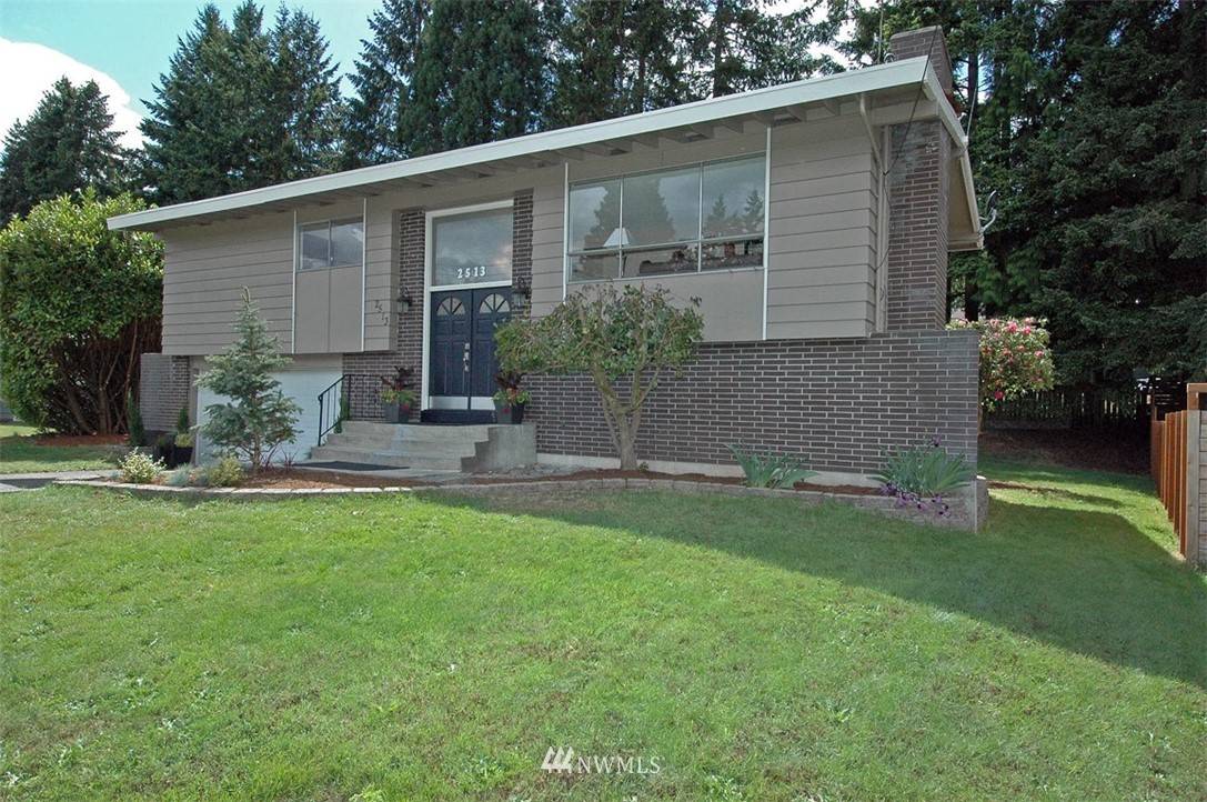 Bellevue, WA 98008,2513 165th AVE NE