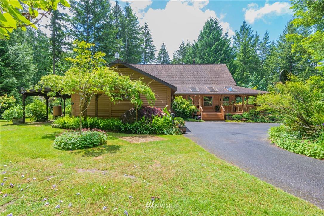 Poulsbo, WA 98370,757 NE Trinity LN