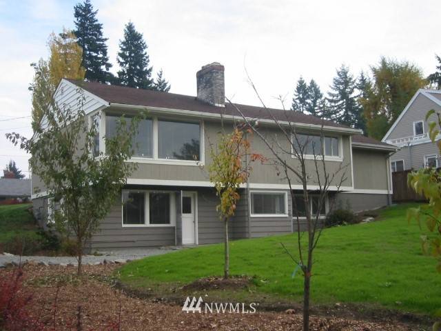 Clyde Hill, WA 98004,2825 98th AVE NE